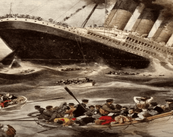 Animated image of the sinking of the Lusitania ship during World War One.